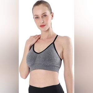 NWOT Medium Support Wirefree Sports Bra